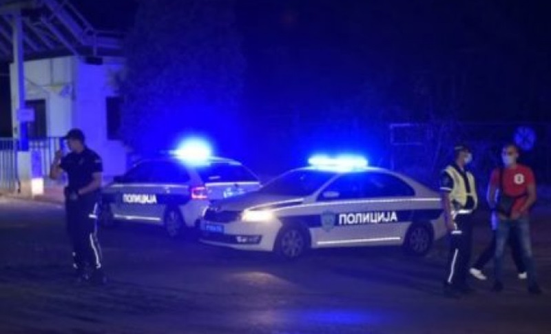 Ukrao automobil iz dvorišta, pa sletio sa puta: Pobjegao sa mjesta nesreće, ključni dokaz ostavio na sjedištu