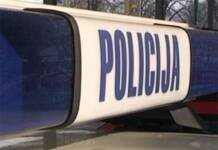 Vozaču iz Hercegovine koji se snimao za vrijeme opasne vožnje novčana kazna i zabrana upravljanja vozilom