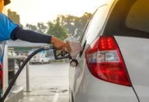 Kako lako možete provjeriti ima li vode u gorivu koje točite