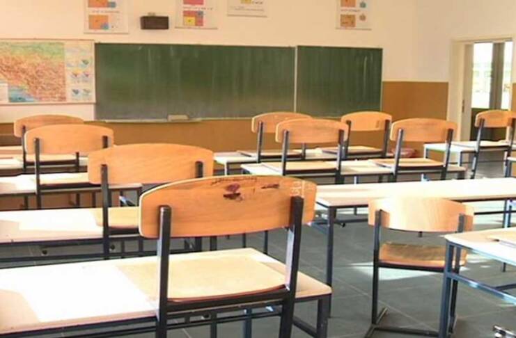 Obustavljena nastava u osnovnim i srednjim školama u Republici Srpskoj