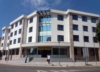 Podignuta optužnica protiv Bilećanina: Drškom od sjekire istukao Fočaka, pa mu polomio automobil