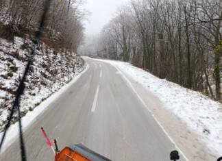 Saobraćaj otežan preko prevoja na putu Gacko-Tjentište