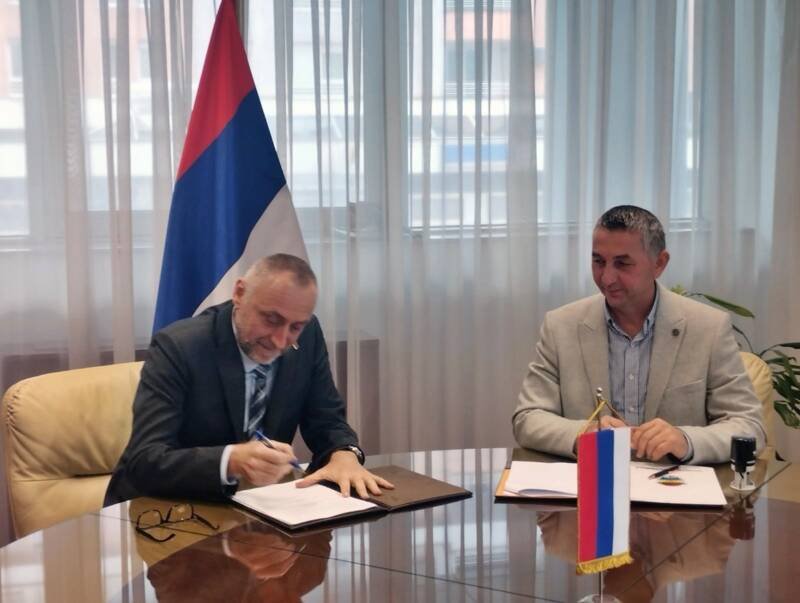 Бањалука - Егић, Драпић -хотел