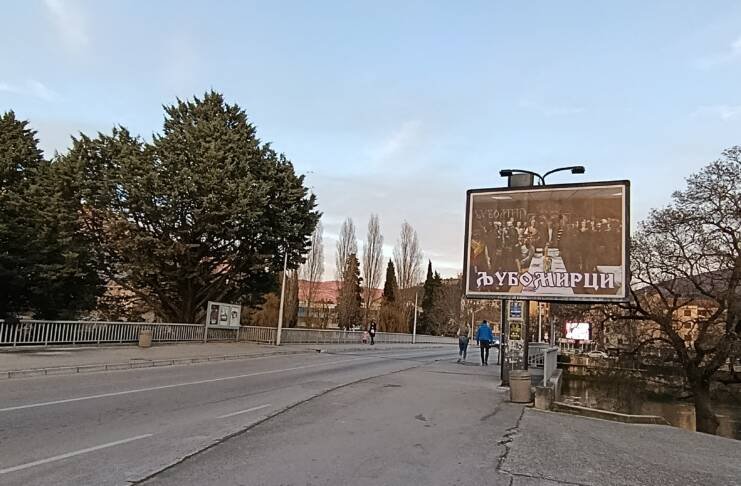“LjUBOMIRCI” bilbordom u centru Trebinja zahvalili na podršci očuvanju tradicije
