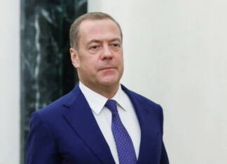 Medvedev upozorio: Nuklearni odgovor ako Kijev dobije bombu