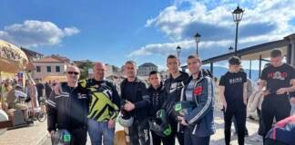 I Trebinjci danas na trci karića u Herceg Novom (FOTO/VIDEO)