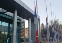Zastave na pola koplja: Danas je Dan žalosti u Republici Srpskoj