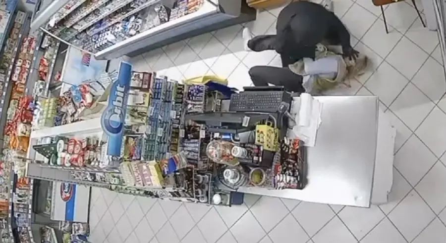 images_2026_03_ecf863c5-928f-4765-bfa2-8eb0fa7082e0_900x492