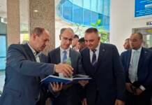 Nakon sastanka u ERS-u visoke delegacije obišle pijacu i prošetali gradom (FOTO)