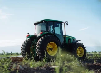 Traktor pregazio muškarca na deponiji, nije mu bilo spasa
