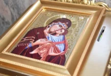 Sveštenici objasnili gdje se po pravilu drže ikone u kući
