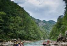 Uhapšeni vlasnik raftinga i skiper nakon pogibije muškarca na Neretvi