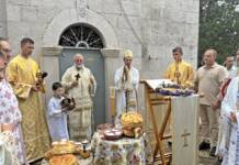 Petropavlov manastir proslavio krsnu slavu (FOTO)