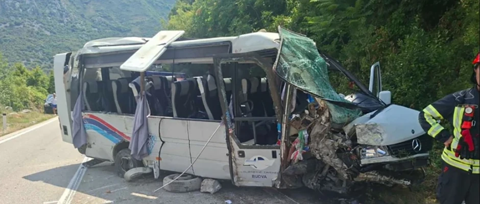 Mini bus nezgoda CG