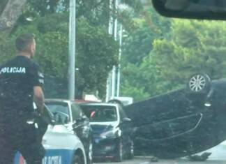 Bar: Vozač motora oborio pješaka u Zelenom pojasu, u Sutomoru se prevrnuo automobil