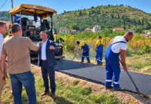 Asfaltirana saobraćajnica u Pridvorcima, nastavljaju se radovi u trebinjskim naseljima