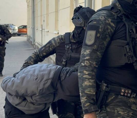 U Trebinju privedeno više lica zbog ulične prodaje narkotika (FOTO)
