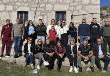 U selu Brestice kod Bileće pet sestara čuva tradiciju roditeljskog doma
