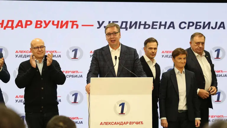 vucic-6.jpg